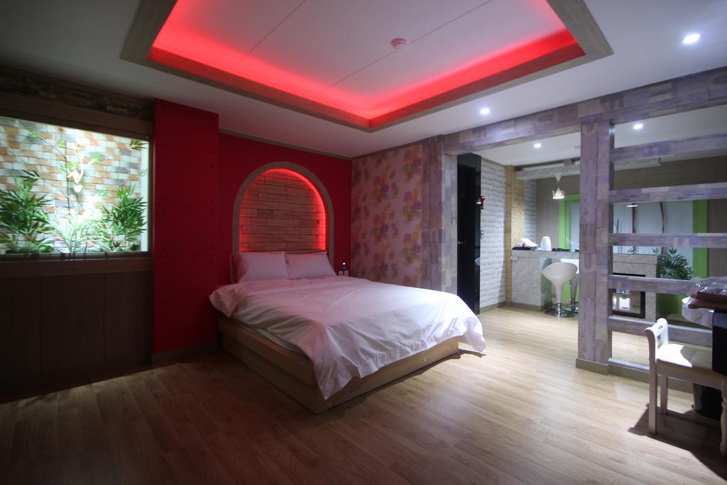 Pohang Wow Motel Cameră foto